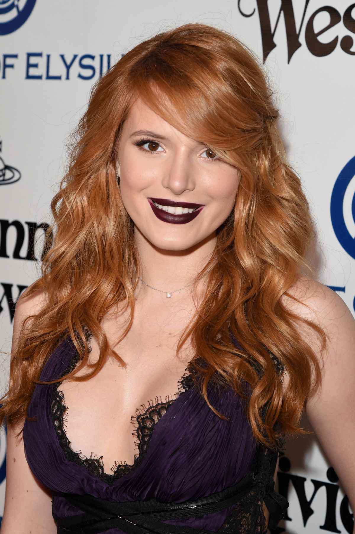 Bella Thorne desktop Wallpapers