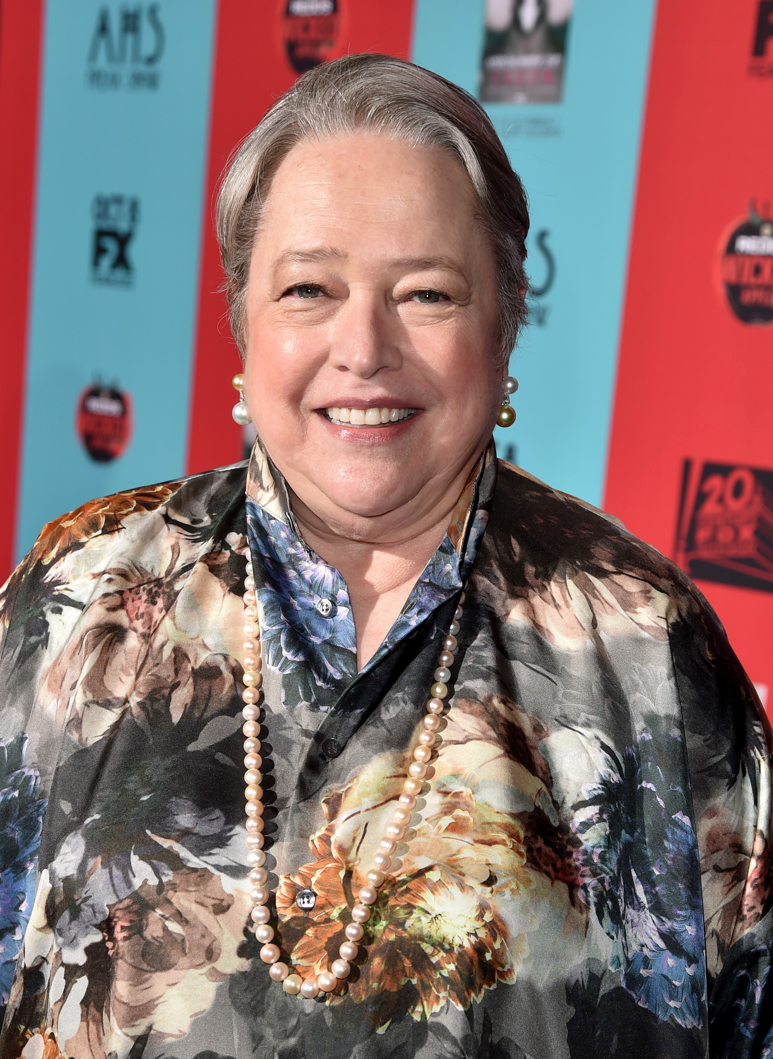 Pictures of kathy bates