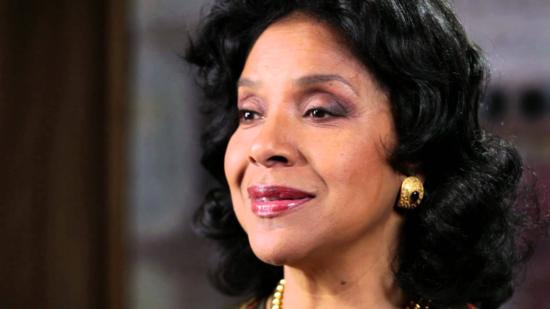 Pictures of phylicia rashad